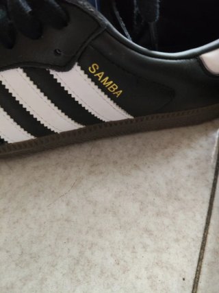 Zapatillas Adidas Originales Negras y Blancas