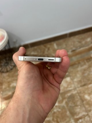 Samsung Galaxy S24
