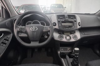 Toyota RAV4 2.2D-4D 150CV REVISADO TECHO SOLAR