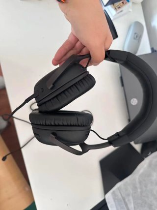Auriculares HyperX Cloud 3