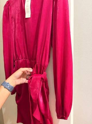 Vestido Zara satinado rosa/rojo
