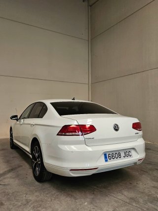 Volkswagen Passat 2015