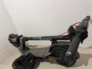 Patinete Eléctrico Segway Ninebot E3 Pro