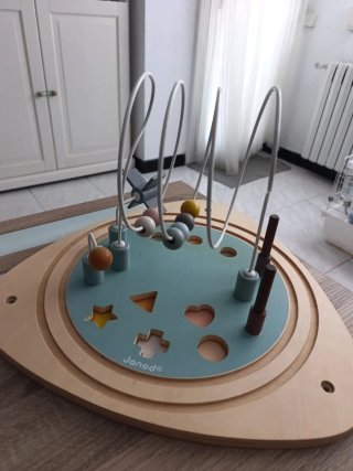 Mesa de actividades Janod