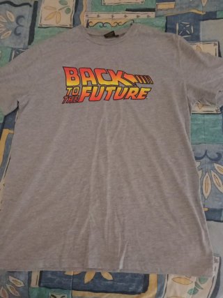 Camiseta deportiva, Bulls, Metállica, el Che,....