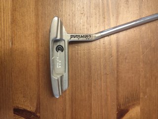 Hierros Titleist AP1 +56° +60° cleveland. +Putter