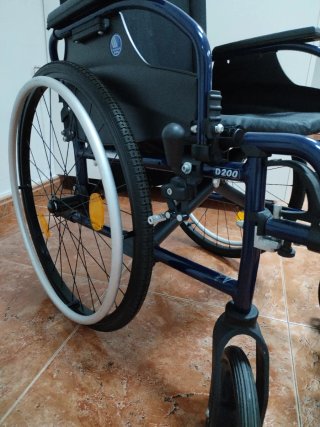 Silla de ruedas vermeiren d200