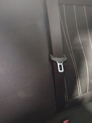 CINTURON SEGURIDAD TRASERO CENTRAL Opel Corsa D (2006->)