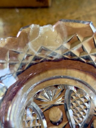 Jarrón de cristal morado violeta