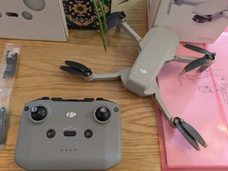 Dron DJI Mini 2 SE Completo