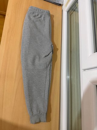 Pantalón Nike Tech Fleece Gris Talla M