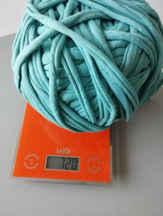 Trapillo blanco y turquesa