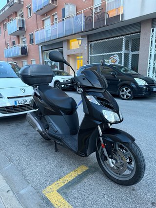 Aprilia sport city 300cc