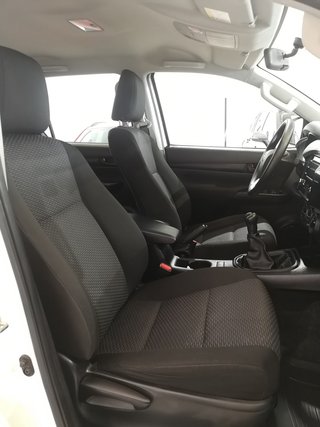 Toyota Hilux 2021