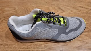 Zapatillas Pull&Bear mujer grises y amarillas