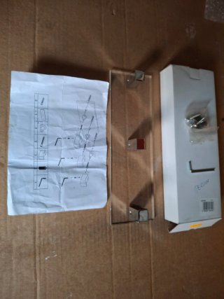 Colgador de pared con 3 ganchos