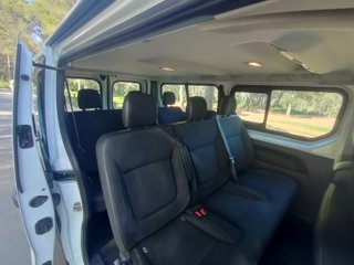 Nissan NV300