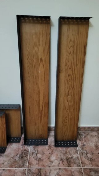 Estanterias madera maciza y acero