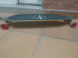 Skate Yorbay Diseño Calavera