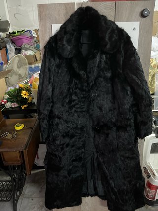 Abrigo negro de pelo