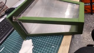 Lámpara exterior verde