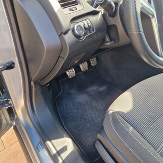 Opel Insignia 2011