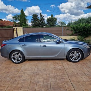 Opel Insignia 2011