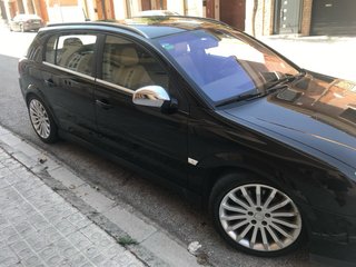 Opel Signum 2004