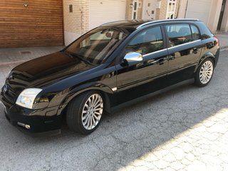Opel Signum 2004
