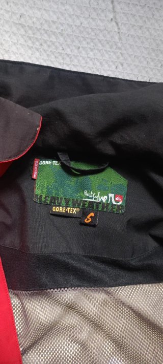 Chaqueta Quiksilver Talla S Roja