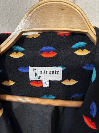 Mono Minueto estampado labios