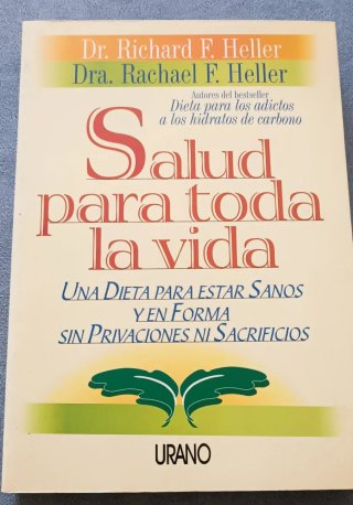 Lote 3 libros sobre salud y alimentación.