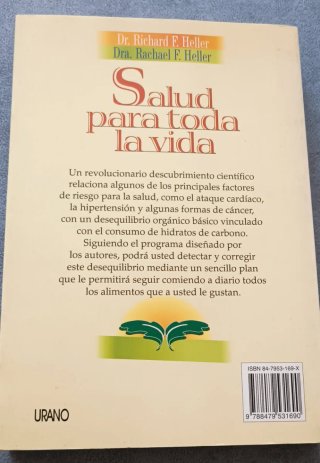 Lote 3 libros sobre salud y alimentación.