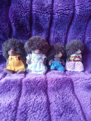 Lote Sylvanian Families - 3 Casas + Figuras+mueble