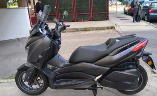 Yamaha Xmax 300 Negra/Gris