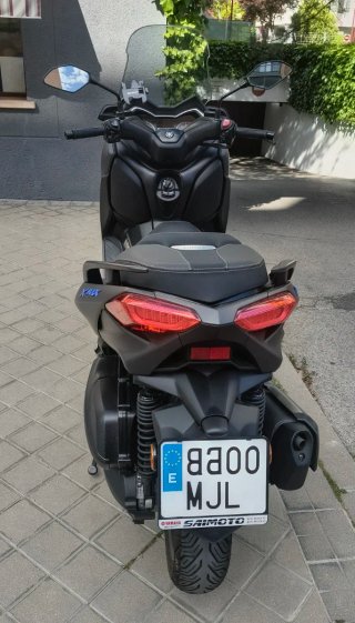 Yamaha Xmax 300 Negra/Gris