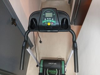 Cinta de Correr Cecotec RunnerFit 1000W