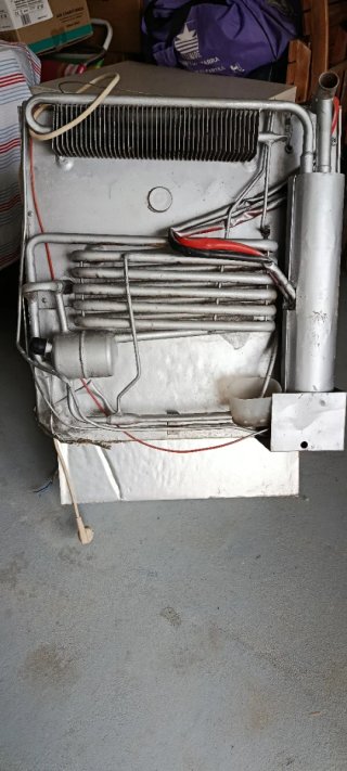 Nevera Trivalente 12V/220V + Gas