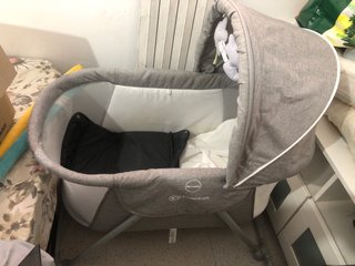 Moisés para bebé Kinderkraft gris