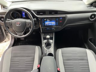 BIEN CUIDADO!!! TOYOTA AURIS DIESEL 90CV