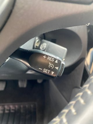 BIEN CUIDADO!!! TOYOTA AURIS DIESEL 90CV