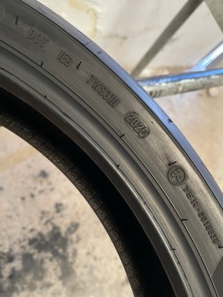 1x 120/70 ZR19 60W Metzeller Sportec m9RR