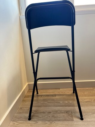 Taburete alto plegable negro