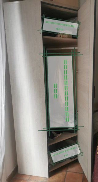 Armadio angolare in legno