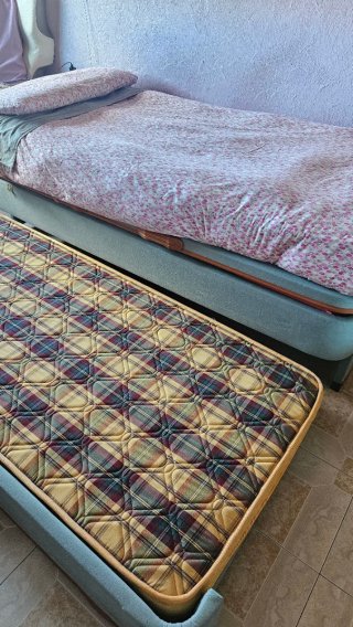 Cama nido con canapé abatible lateral