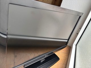 Televisor LG Negro  Modelo 22 LK330