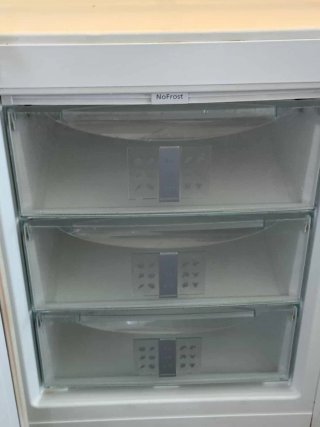 FRIGORÍFICO COMBI NO FROST MARCA LIEBHERR A+++