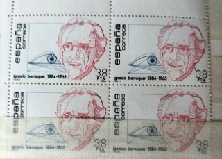 Medicina 8 Hojas Bloque+42 sellos nuevos MNH