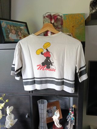 Camiseta Crop Top 10 años Mickey Mouse H&M