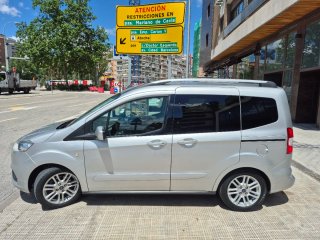 Transit Courier Titanium 2019